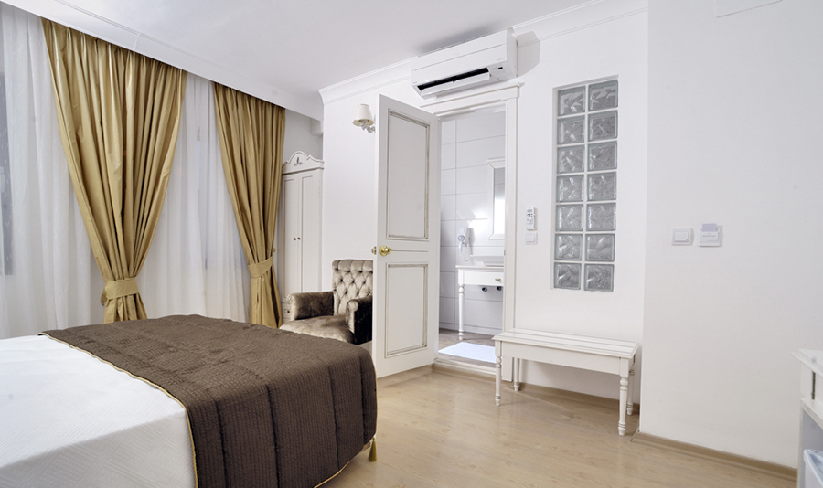 Pupil Hotel